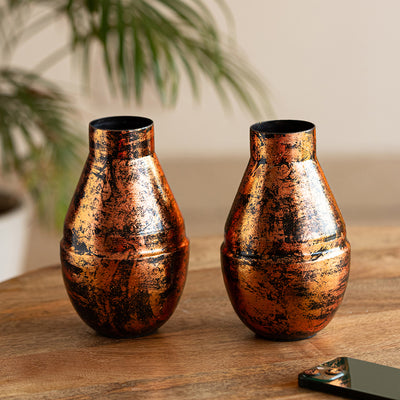 'Copper Ore' Antique Metal Flower Vases (Set of 2, Iron, Hand-Painted, 7.1 Inches)