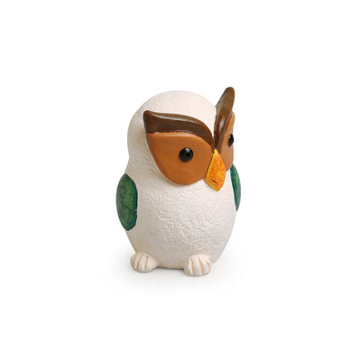'Wise Owl' Hand-Painted Garden Decorative Showpiece In Terracotta (5.7 Inches)