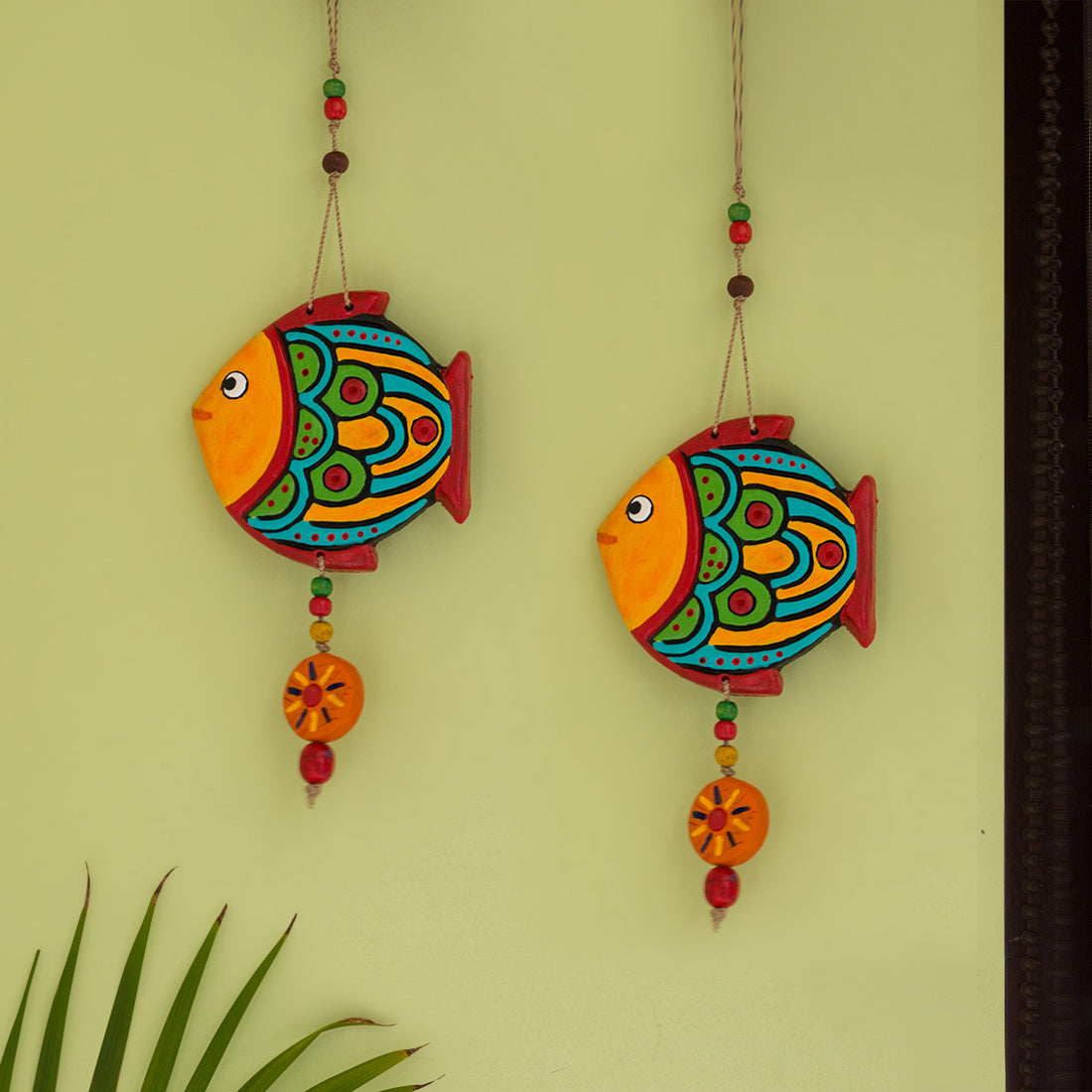 The Fish Duo' Handmade & Hand-painted Decorative Wall Hanging In  Terracotta (Set of 2)