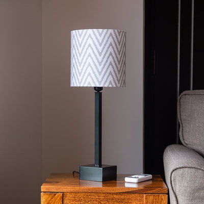 'Greyed Chevrons' Handcrafted Table Lamp In Iron (18 Inch)