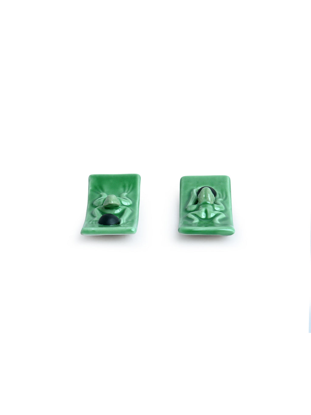 Meditating Frogs&