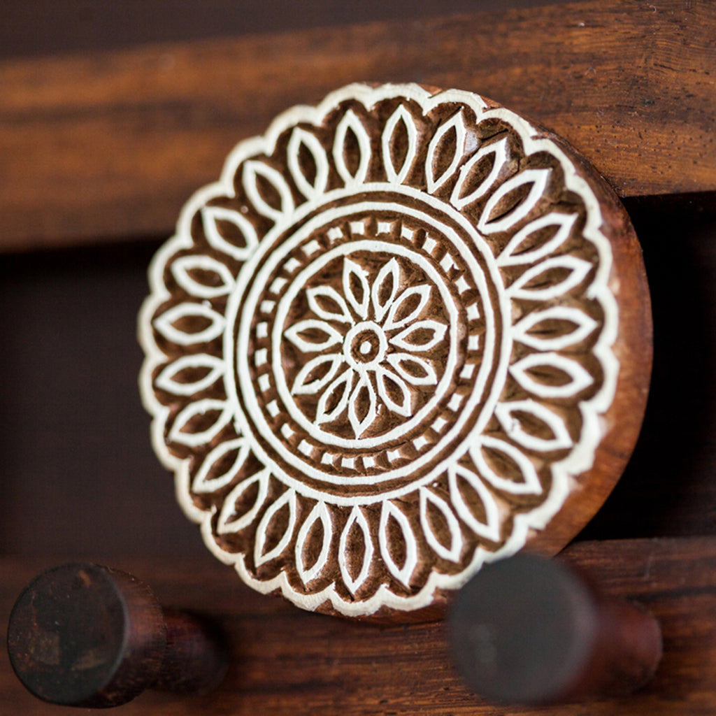 Flower Block Key Holder In Sheesham Wood