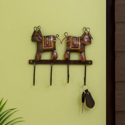 'Twin Cows' Hand-painted Iron Key Holder (4 Hooks)