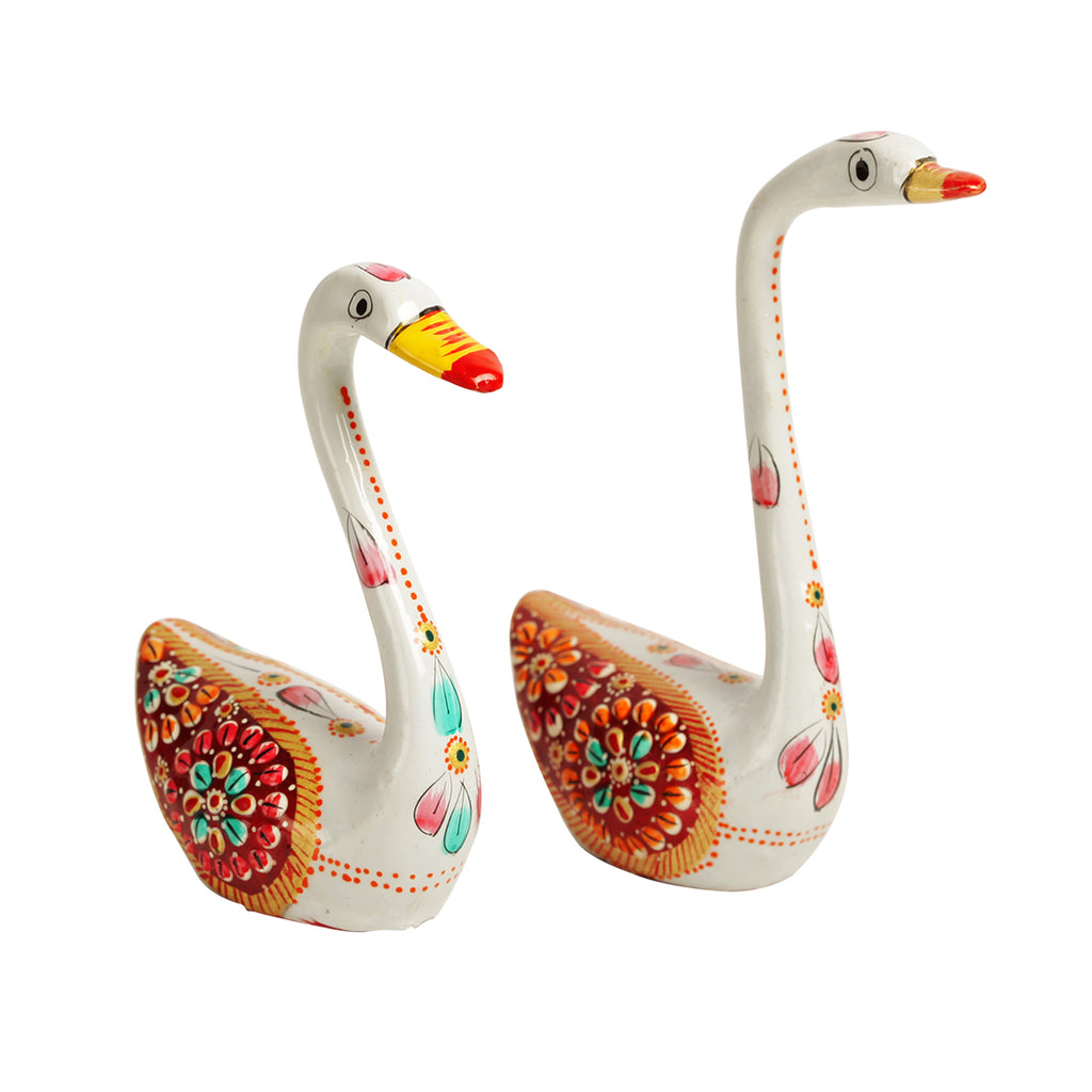 Meenakari White Swan Handenamelled Set In Metal