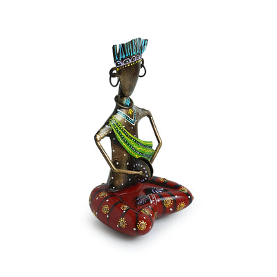 Manjirawala Folk Artist' Handpainted Decorative Showpiece (Iron | 9 inch)