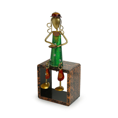 'Melodious Thaalwala' Handpainted Decorative Showpiece In Iron (12 Inch)