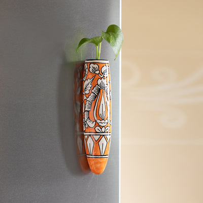 Mughal Saffron' Magnetic Fridge Planter In Ceramic