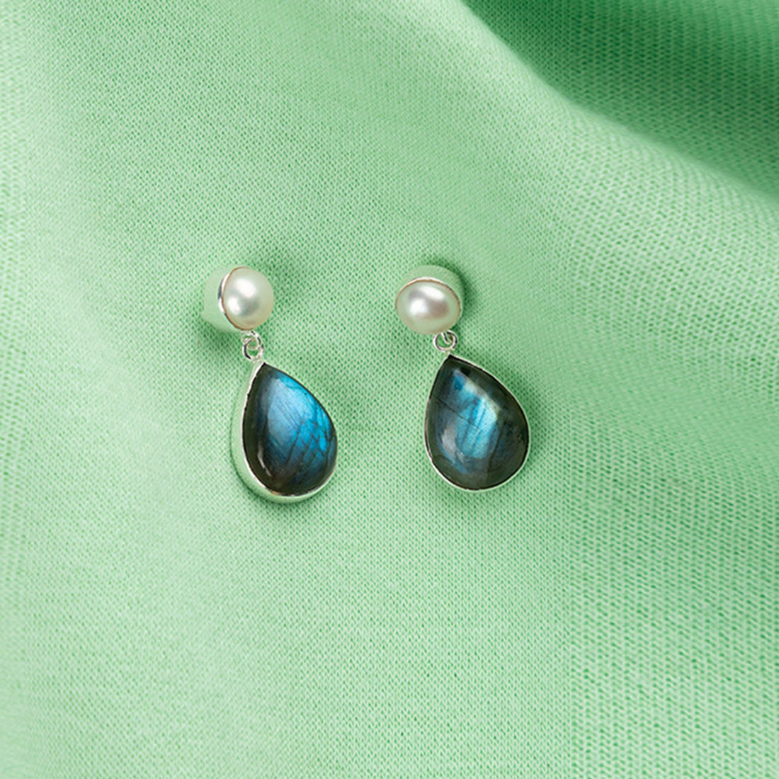 'Raindrop' Silver Handmade Labradorite Stone Dangler Earrings