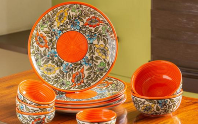 The Importance of having good plates, platters and essentially, dinnerware sets