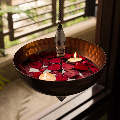 12 Hand-etched Light holders for lighting up your favorite spaces