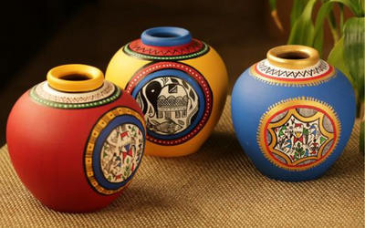 Tips To Decorate Your Place with Beautiful Vases