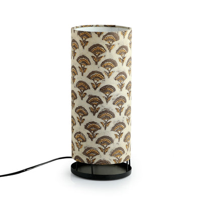 'Floral Heritage' Decorative Table Lamp (12.5 Inches, Iron)
