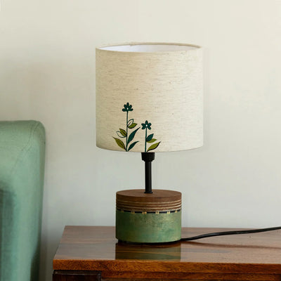 Dainty Flowers' Hand-Painted Decorative Table Lamp In Mango Wood (32 cm)