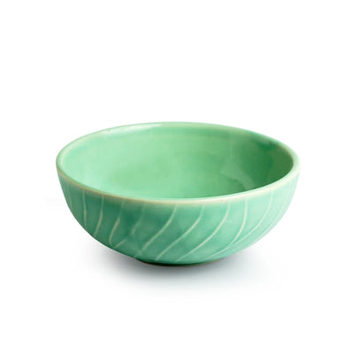 'Caribbean Green' Hand Glazed Ceramic Serving Bowl (1410 ml, Hand-Etched, Microwave Safe)