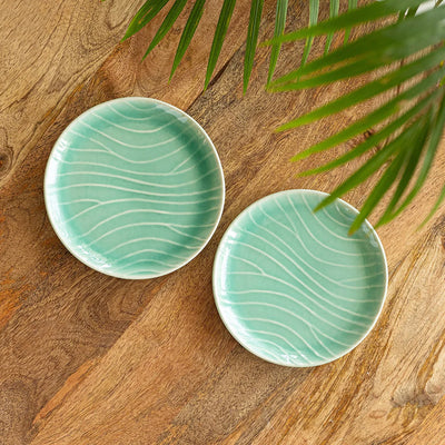 'Carribean Green' Hand Glazed Ceramic Side/Quarter Plates (Set of 2, Microwave Safe, Hand-Etched)