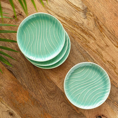 'Carribean Green' Hand Glazed Ceramic Side/Quarter Plates (Set of 4, Microwave Safe, Hand-Etched)