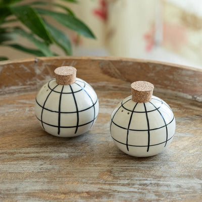 ExclusiveLane 'Gridline Charm' Ceramic Salt & Pepper Shakers Set (130 ML, Hand-Painted)