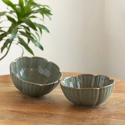 ExclusiveLane 'Green Flower Bowls' Ceramic Serving/Snack Bowls (Set Of 2, 830 ML, Hand-Embossed)