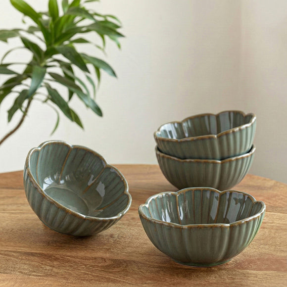  'Green Flower Bowls' Ceramic Serving/Snack Bowls (Set Of 4, 830 ML, Hand-Embossed)