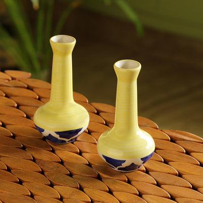 'The Long-Neck Vases' Set Handpainted In Ceramic (4.5 Inches)
