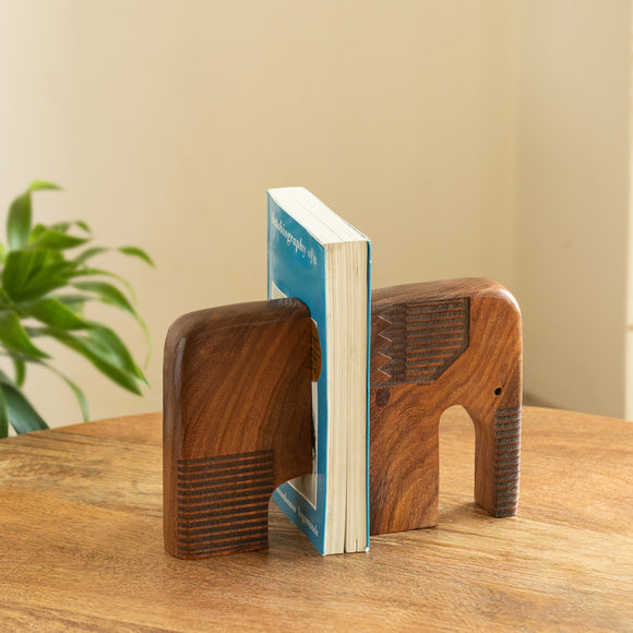  'Trunk Tales' Mango Wood Book End (Hand-Carved)