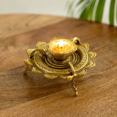 'Lotus Flower' Decorative Pure Brass Diya (2.4 Inch, 5 ml, 0.5 Kg, Handcarved)