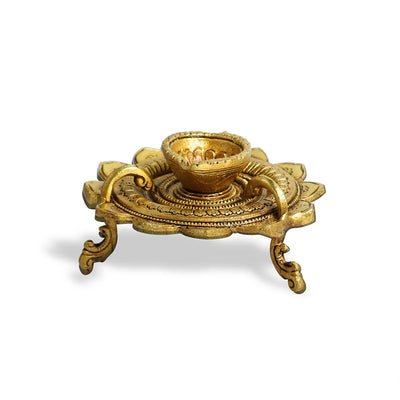 'Lotus Flower' Decorative Pure Brass Diya (2.4 Inch, 5 ml, 0.5 Kg, Handcarved)