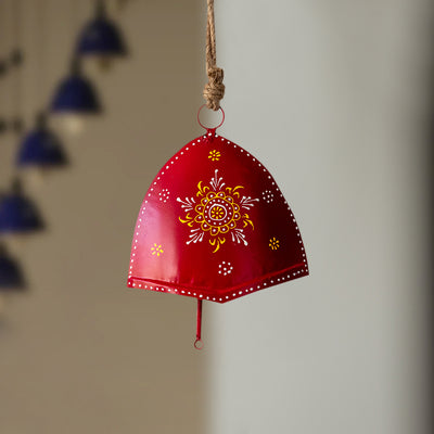 Tribhuj' Kutch Metal Decorative Hanging Wind Chime (Red)