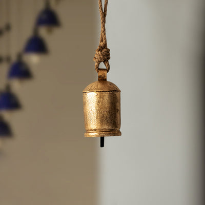 Jingling Bells' Kutch Decorative Hanging Wind Chime (Golden)
