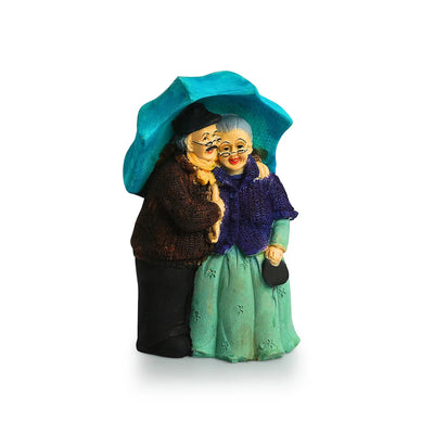 'Italian Old Umbrella Couple' Modern Decorative Showpiece Statue (Resin, Handcrafted, 6.9 Inches)