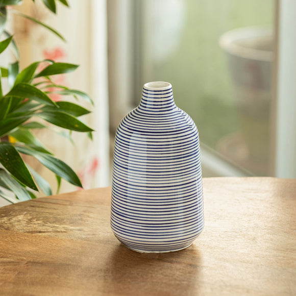 ExclusiveLane 'Moonlit' Decorative Ceramic Vase (18.1 Cm, Hand-Painted)