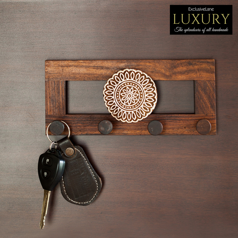 Sheesham Wood Flower Block Key Holder Online in India Key