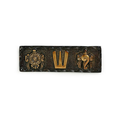 'Shankh Balaji' Hand-Etched Wall Décor Hanging In Brass (436 Grams)