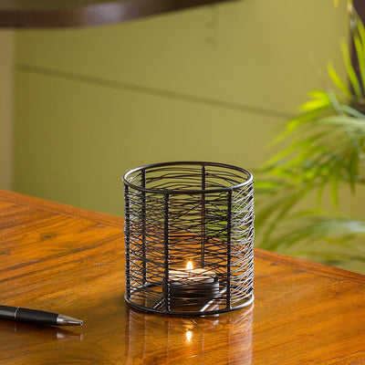 Glowing Mesh Cylinder Handwired Table Tea-Light Holder In Iron