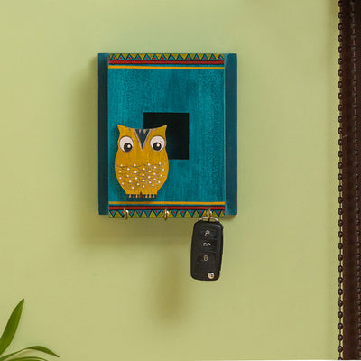 'Owl Hen' Decorative Key Holder In Pine Wood (3 Hooks)