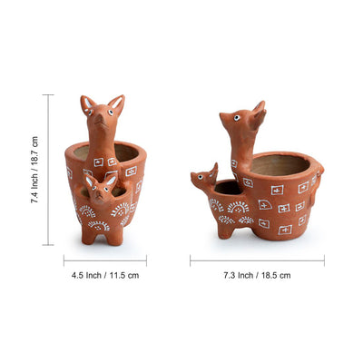 'Kangaroo & Kid' Handmade & Hand Painted Planter Pot In Terracotta (7 Inches)