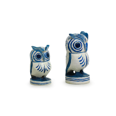 'The Wise Owl Pair' Hand-Painted Showpiece In Wood (Set of 2)