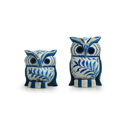 'The Calm Owl Pair' Hand-Painted Showpiece In Wood (Set of 2)