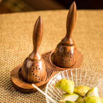 Unique Slanting Salt and Pepper Shaker With Wooden Engraved Tray In Sheesham Wood