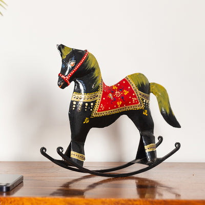 'Majestic Horse' Handpainted Decorative Showpiece In Iron (8 Inch)