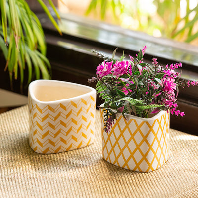 'Plaid Designs' Hand-Painted Table Planter Pots In Ceramic (Set of 2)